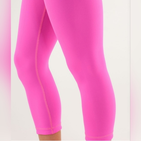 LULULEMON REVERSIBLE WOMEN'S WUNDER UNDER LEGGINGS PINK/BLACK Sz 4 - Picture 4 of 12